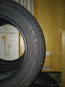 Pneu zimní 14"  Michelin 185/65 R14 5-6 mm - 13