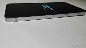 Samsung Galaxy Z Flip6 (F741B) 12GB/512GB, White - 13