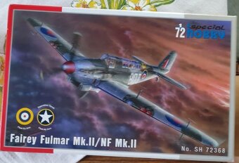 Modelářská chemie,barvy, pomůcky, modely - 13