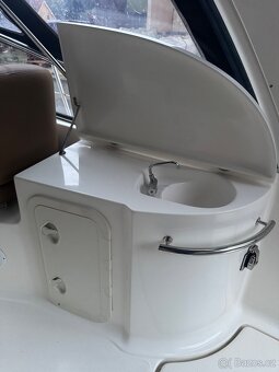 Motorová kajutová loď Bavaria 29 Sport, 2005 r.v. - 13