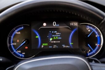 Toyota RAV4 2.5 Hybrid e-CVT Executive AWD, ODPOČET DPH - 13