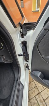 BMW 216D GRAN TOURER F46 - 13