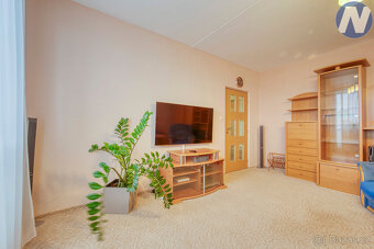 Prodej bytu 3+1 s prosklenou lodžií, 85 m2, Pernarec - 13