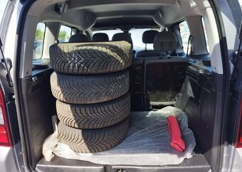 Citroën Berlingo 1.6 VTi Klima, Tažné benzín manuál 72 kw - 13