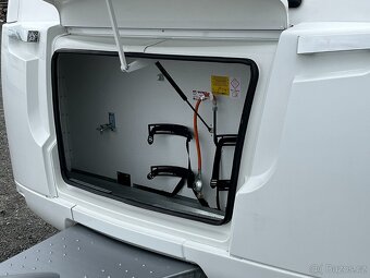 Karavan Adria Altea 552PK, předstan Isabella - 13