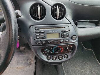 Ford StreetKa - 13