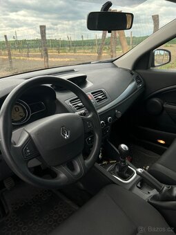 Renault Megane 1.6 81kw - 13