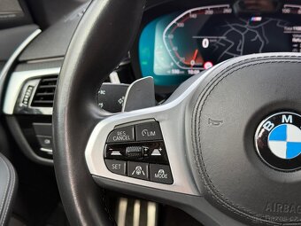 BMW Řada 5, 530d xDrive 3,0/210kW ČR DPH - 13