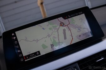 BMW X1 xDrive 20i A/T - 13