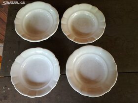Porcelánové talíře hluboké - 13