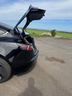 Tesla Model 3 SR, MY2021 Refresh, LFP, cena vč DPH - 13
