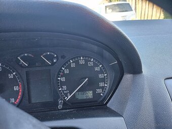 Škoda Fabia 1.4 MPI, nová STK - 13