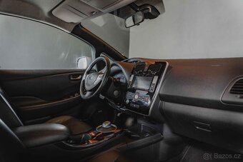 NISSAN Leaf 30kWh-80kW-360-BOSE-Tep.čerpadlo-1.m-CZ-R17 - 13