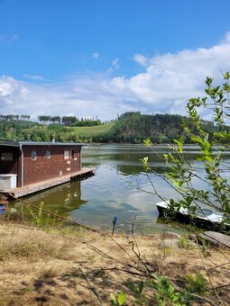 Prodám hausbot na ND nebo odtažení - 13