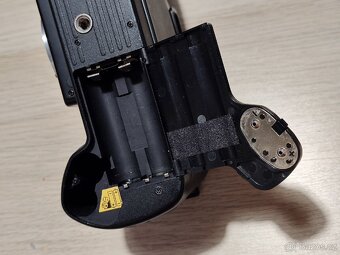 REZERVACE / Kinofilm zrcadlovka Nikon F401 + Tamron 28-200 - 13