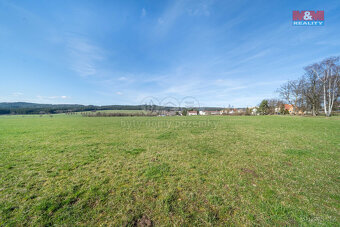 Prodej pozemku k bydlení, 916 m², Strašice - 13