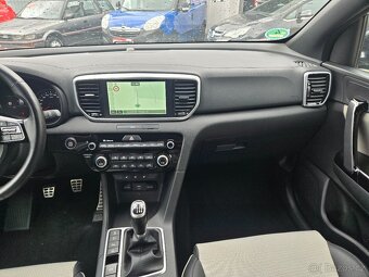Kia  Sportage GT-line 1,6CRDi 100kW  4x4 - 13