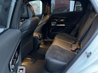 Mercedes-Benz GLC, 300 de kupé AMG Premium - 13