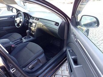 Škoda Superb 2.0 TDI 103 kW - 2011 - 13