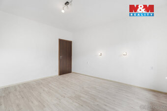 Pronájem bytu 3+1, 58 m², Janská - 13