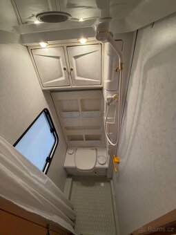 Karavan Hobby Exclusive - Mover, Předstan - 13