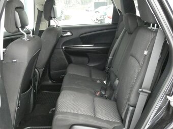 Fiat Freemont 2.0 MJT TOTÁLNÍ VÝPRODEJ - 13