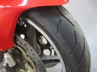 Honda VTR 1000 SP1 - 13