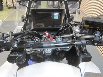 CFMOTO 650MT Premium - 13