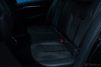 Škoda Octavia IV 1.5 TSI 110kw TAŽNÉ/VIRTUAL/PANORAMA - 13