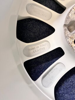 5x114,3 R17 originál alu Nissan Juke - ET 47 - 13