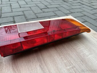 Moskvič 2141, nové zadní lampy - 13