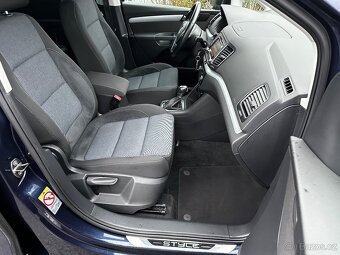 2.0tdi 103kw, Style, 262000km, DSG, Webasto, el.víko - 13