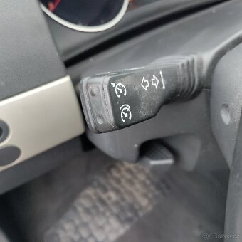Opel Astra, 1.9CDTI,KRÁSNÁ,SERVISKA,VÝBAVA - 13