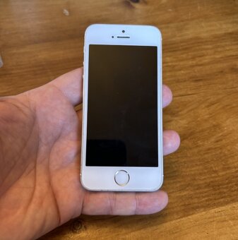 MacBook Pro 13 " 2018 - i5, 16GB--1 TB +NOVA BATERIE 9/2025 - 13