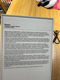 Apple IPhone 13 - 13