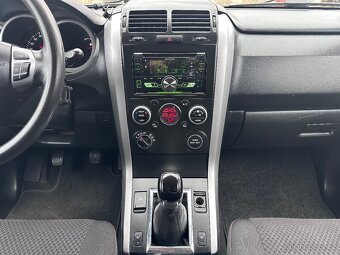 Suzuki Grand VITARA 1,9DDiS 95kw 4x4 - 13