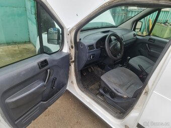 Ford Transit CONNECT - 13