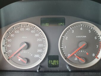 Volvo S40 2.4 benzín automat po rozvodech - 13