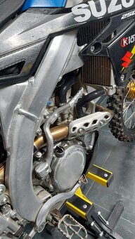 Suzuki RM-Z 250 2020 - 13