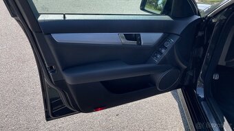 MERCEDES-BENZ C250CDi AVANTGARDE AMG PAKET - 13