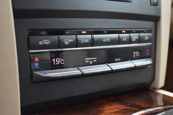 Mercedes Benz E 350 CDI 170kw/Coupe/222tkm/Automat/černé - 13