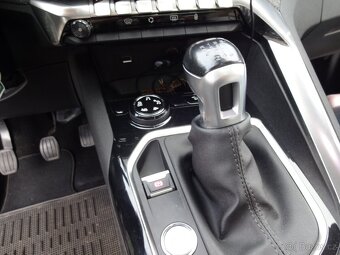 Peugeot 3008 1.2 PureTech 96 kW – pravidelný servis - 13
