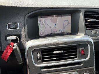 VOLVO S60 1.6 D2 MOMENTUM //2012 1.MAJITEL NAVI XENON SERVIS - 13