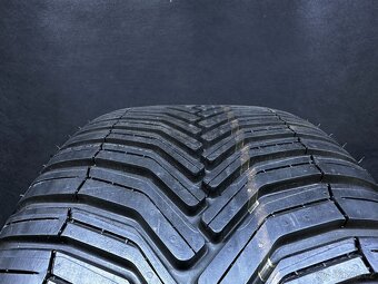 VW T-Roc T-Cross Zimní alu kola 255/55 R17 Michelin Cross - 13