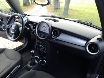 MINI ONE  1.6i  /72 kW/,  BLACK EDITION. - 13
