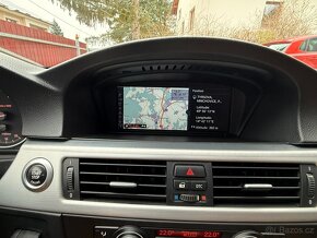 BMW Řada 3,  330D 180 KW X-DRIVE M-SPORTPAKET - 13