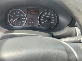 Dacia Sandero 1.4 MPI 2009 - 13