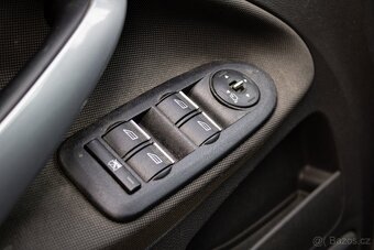 Ford Kuga 2.0 TDCi Titanium AWD / AJ NA SPLÁTKY / PROTIÚČET - 13