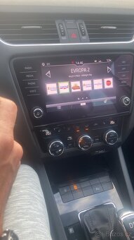 Octavia 3 facelift 2.0tsi 140kw - 13