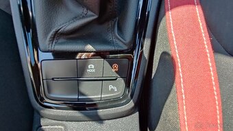Škoda Kamiq MONTE CARLO 1.5 TSI - 13